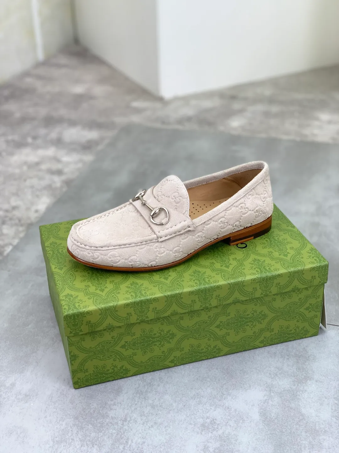 Men's men's shoes 💰P540 [New style] Water-dyed cowhide 💰💎💎💎 [Gucci] Gucci high-end men's formal business leather shoes, original order 1:1 authentic goods! Original imported high-end washed calfskin, original metal buckle, imported first-layer cowhide lining for feet, original outsole, men's shoe size: 38-44, multiple colors available